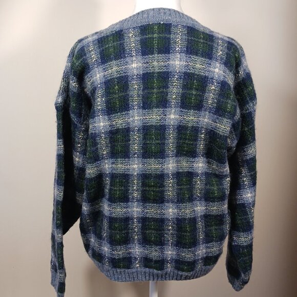 Northern Reflections Blue Plaid Crew Neck Sweater, Size Large - Picture 8 of 14